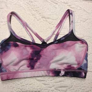 Lululemon bra size 6 (fits more like a 4)